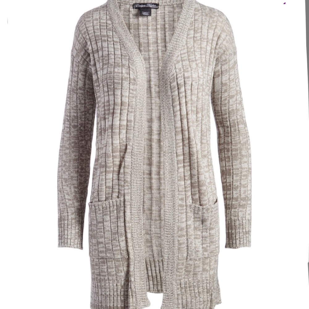 NWT Evelyn Taylor Cardigan